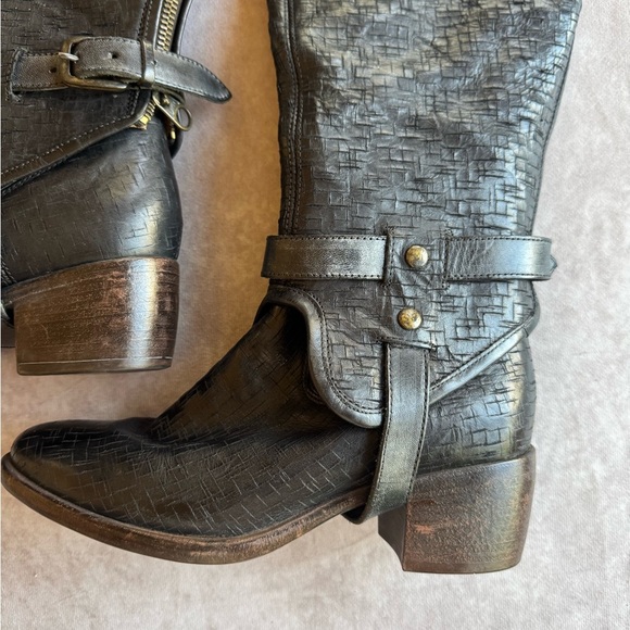 UGG Black Textured Ankle Boots - Picture 6 of 13